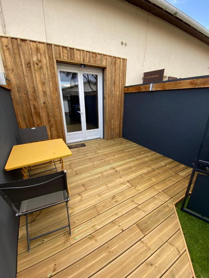 Chez James Gujan-Mestras Luaran gambar