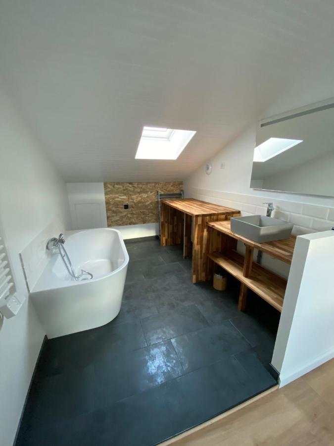 Chez James Gujan-Mestras Luaran gambar